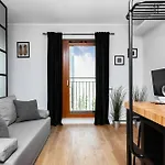 Browary Warszawskie - Krochmalna 58 By Renters Warszawa